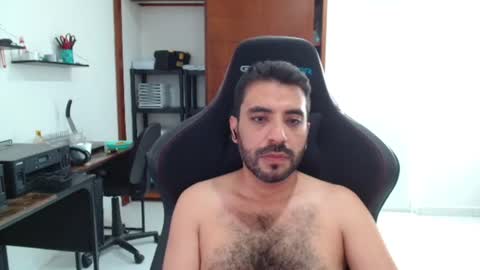 Snapshot of vallartamexi chatting on 06-23-26, 11:36 Roberto Carlos online show from 06-23-26, 11:36