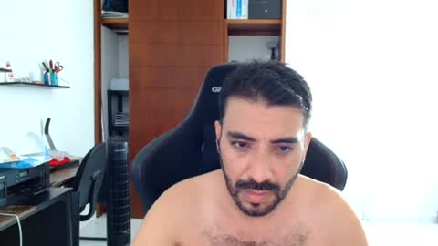 Snapshot of vallartamexi chatting on 07-27-26, 11:23 Roberto Carlos online show from 07-27-26, 11:23