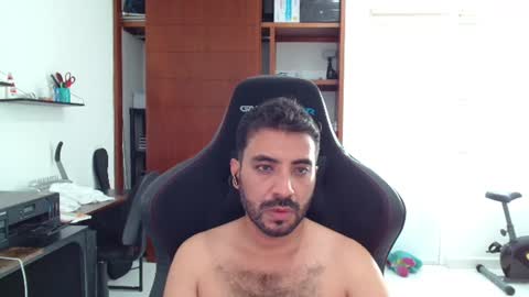 Snapshot of vallartamexi chatting on 07-29-26, 10:52 Roberto Carlos online show from 07-29-26, 10:52