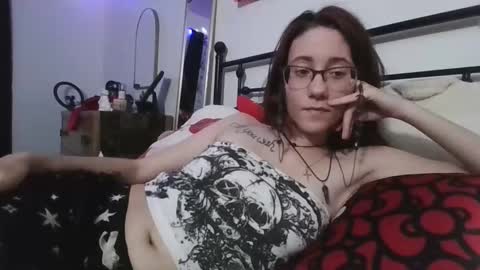 Vallerie Starr online show from 01-03-25, 01:27