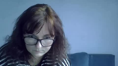 vally_bek1 online show from 11-12-25, 10:04