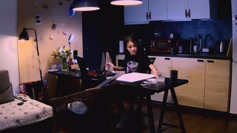 Little Devil online show from 01-09-25, 07:18