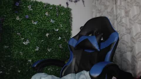 valquiria_sirgun online show from 05-11-26, 04:04