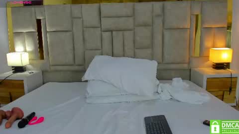 valtira nova online show from 06-13-26, 07:34