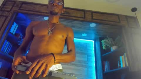 valtorkane online show from 10-28-25, 11:58