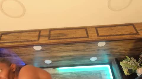 valtorkane online show from 10-31-25, 11:55