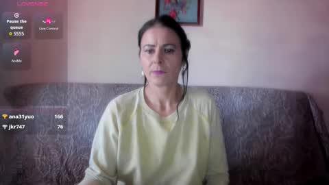 valentina online show from 10-19-25, 08:37