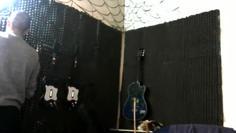 Snapshot of vampireathome chatting on 11-16-25, 03:56 vampireathome online show from 11-16-25, 03:56