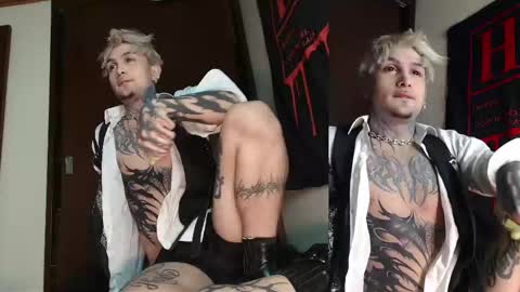 david guzman i model independenthelp me with a thumbs up online show from 02-20-25, 01:36