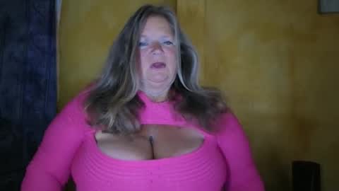 vampwoman online show from 05-13-26, 07:28