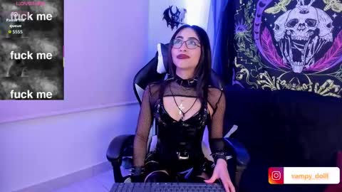 vampy_dolll online show from 10-29-25, 07:43