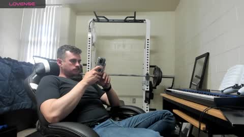 Vandal2021 online show from 02-17-25, 04:48