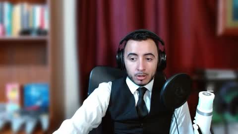 Snapshot of vanderheyl chatting on 02-20-25, 12:30 vanderheyl online show from 02-20-25, 12:30