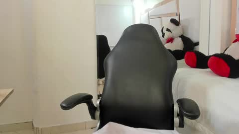 Snapshot of vanel_lope chatting on 05-16-26, 12:07 Vanel Lope online show from 05-16-26, 12:07