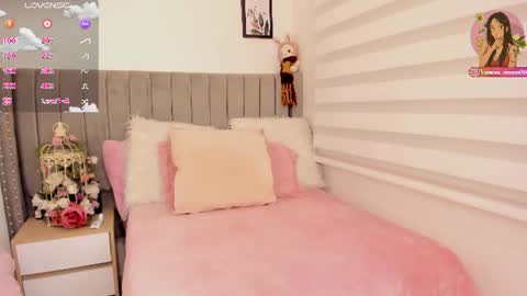 vanesa_moon_ online show from 06-13-26, 12:52