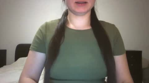 Snapshot of vanesajewel chatting on 02-23-25, 05:50 VanesaJewel online show from 02-23-25, 05:50