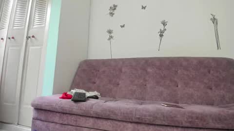 Vanessa online show from 10-26-25, 12:33