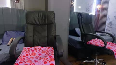 Snapshot of vanessa_7_ chatting on 03-08-26, 02:04 Vanessa online show from 03-08-26, 02:04
