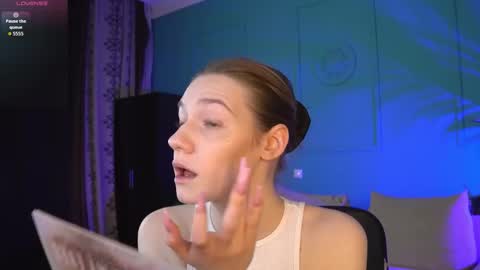 Vanessa online show from 02-26-26, 03:55