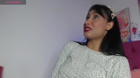 Vanessa  online show from 01-09-25, 02:11