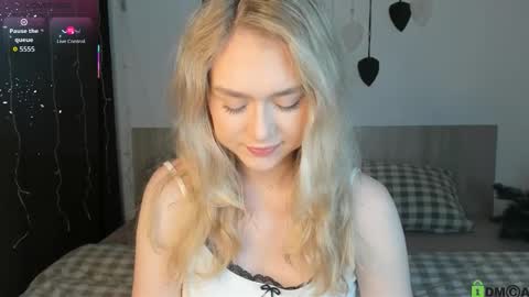 Vanessa Maes online show from 02-07-26, 02:48