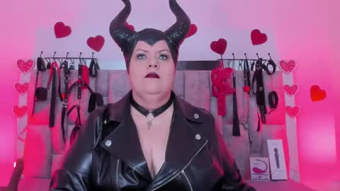 Vanessa online show from 02-15-25, 12:11