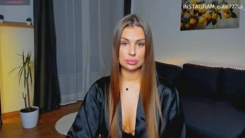 vanessa_moonn online show from 11-10-25, 10:36