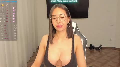 Vanessa online show from 01-17-25, 01:25