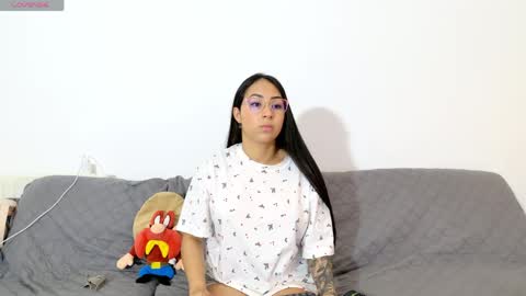 vanessaadol online show from 05-04-26, 09:49