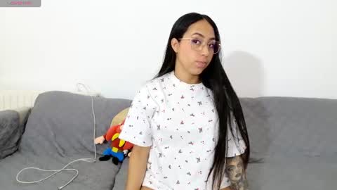 vanessaadol online show from 06-11-26, 10:02