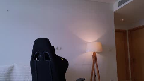 Snapshot of vanessabayer chatting on 12-07-24, 01:03 vanessa online show from 12-07-24, 01:03