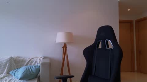 Snapshot of vanessabayer chatting on 01-02-25, 06:40 vanessa online show from 01-02-25, 06:40