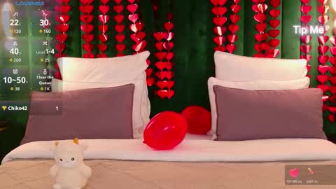 Snapshot of vanessafields chatting on 02-13-26, 03:30 Vanessa online show from 02-13-26, 03:30