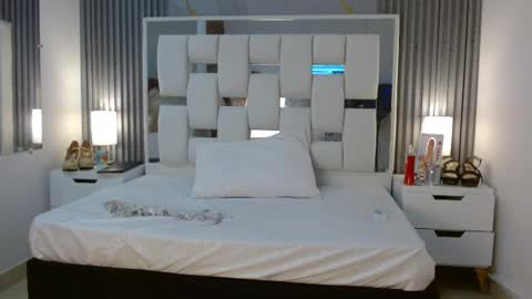 Vanessa Hard online show from 09-28-25, 03:28