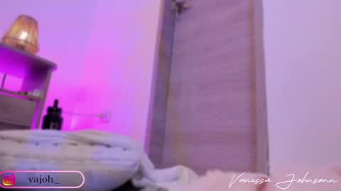 vanessajohnsonn online show from 03-02-25, 01:15