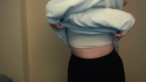 Vanessa online show from 02-25-25, 05:58