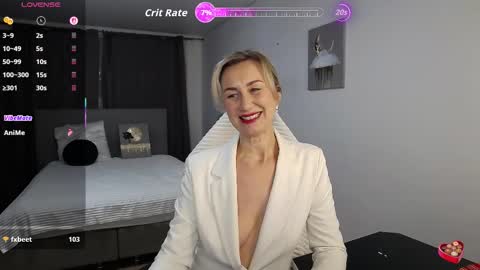 Snapshot of vanessakleiner chatting on 12-05-25, 01:09 Vanessa online show from 12-05-25, 01:09