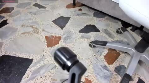 vanessascott_ online show from 01-18-26, 04:16