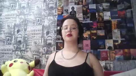 vanessashadow online show from 10-27-25, 04:33