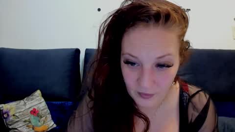 Snapshot of vanessasquirtt chatting on 12-09-24, 05:29 Vanessa online show from 12-09-24, 05:29
