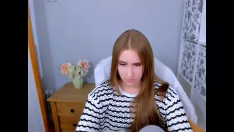 VanessaTrue online show from 12-22-25, 09:12