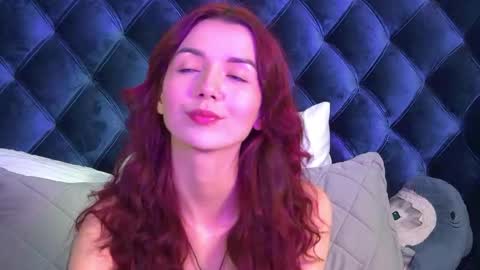 VanessaVienne online show from 05-26-26, 04:14