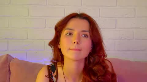VanessaVienne online show from 06-12-26, 04:28