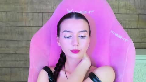 VanessaVienne online show from 06-14-26, 02:24