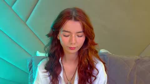 VanessaVienne online show from 06-14-26, 04:20