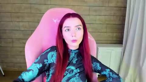 VanessaVienne online show from 06-20-26, 04:54