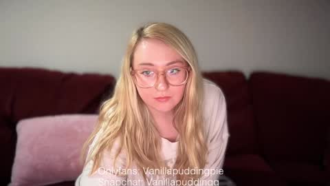 vanillapuddingpie online show from 12-05-24, 03:26