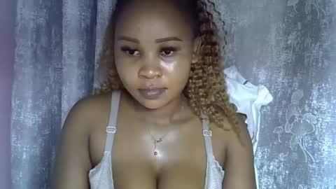 vanillavenus online show from 02-18-26, 08:49