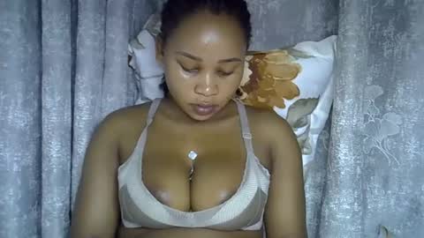Snapshot of vanillavenus chatting on 04-19-26, 10:56 vanillavenus online show from 04-19-26, 10:56