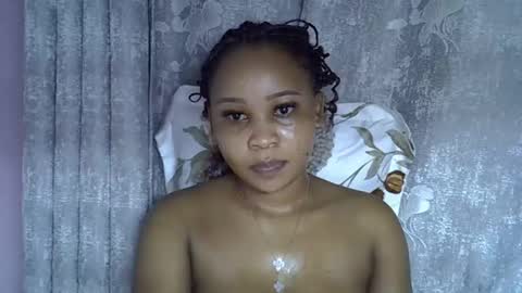 Snapshot of vanillavenus chatting on 05-11-26, 01:44 vanillavenus online show from 05-11-26, 01:44